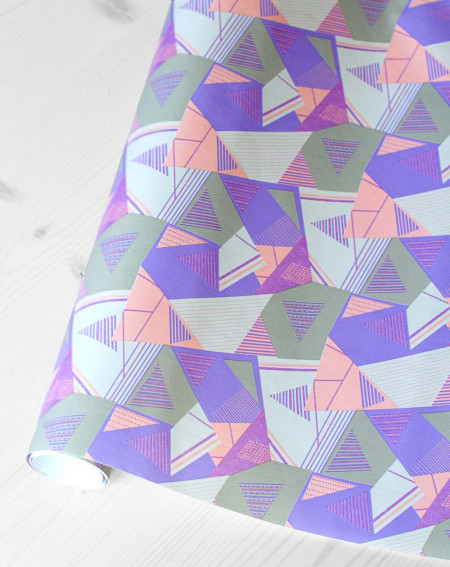 Wrapping paper Purple pattern