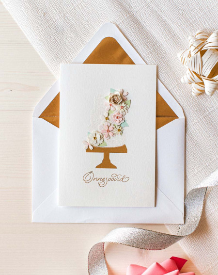 Card Wedding Cake