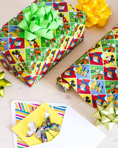 Wrapping paper Disney characters - Agapics