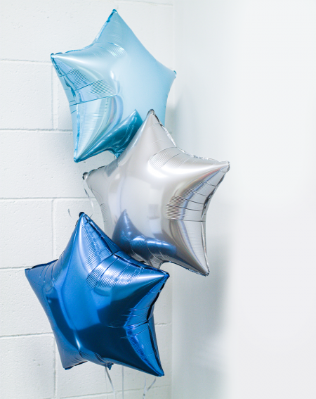 Balloon Bouquet Stars Blue with helium in a box