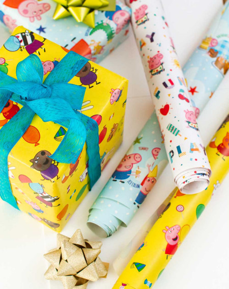 Wrapping paper Peppa Pig blue without plastic