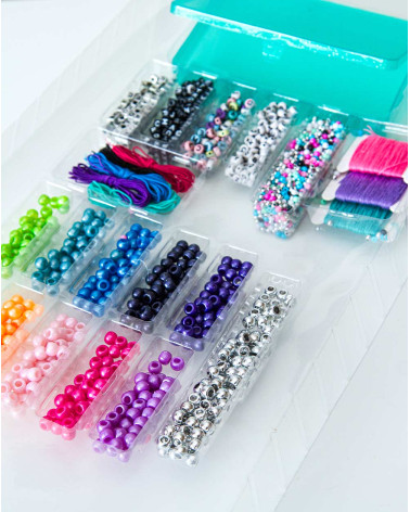 Crayola Creations Jeweled Bead Super Set - Gift ideas for girls - Agapics