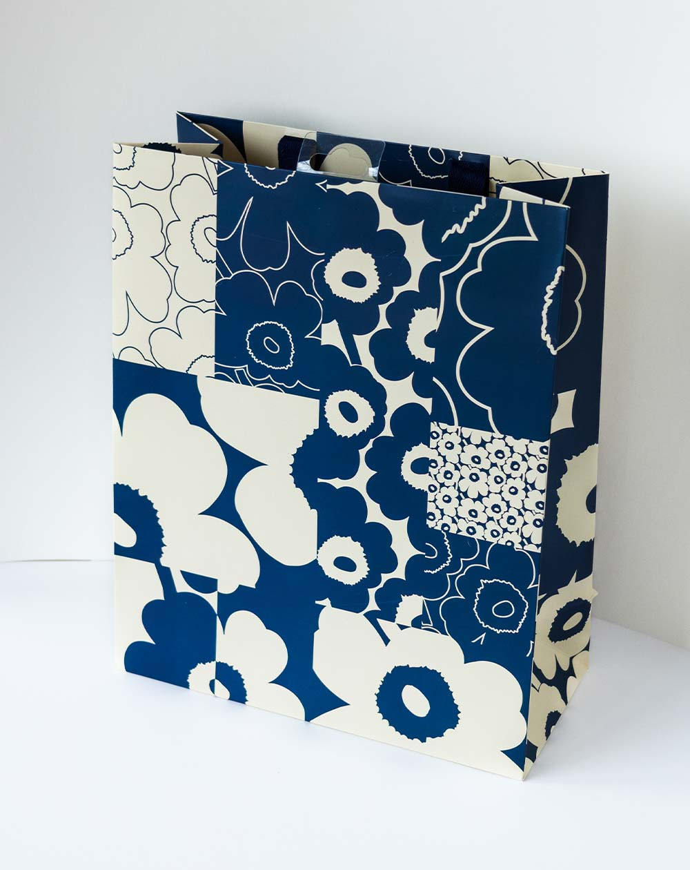 Large Gift Bag L Blue and creamy flowers - Agapics