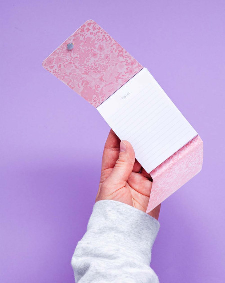 Märkmik A7 Valged lilled mini jooneline