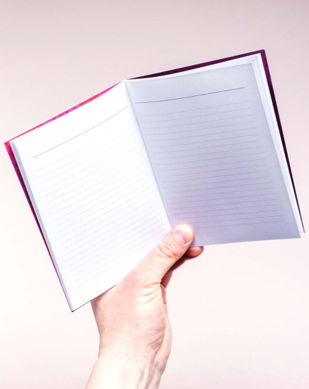 Notebook A6 Woman with heart