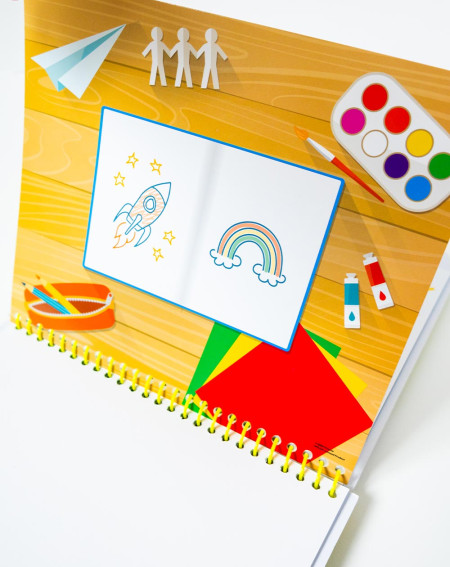 Crayola Craft & Colour Travel Book Yellow - Kids and acitvity - Agapics