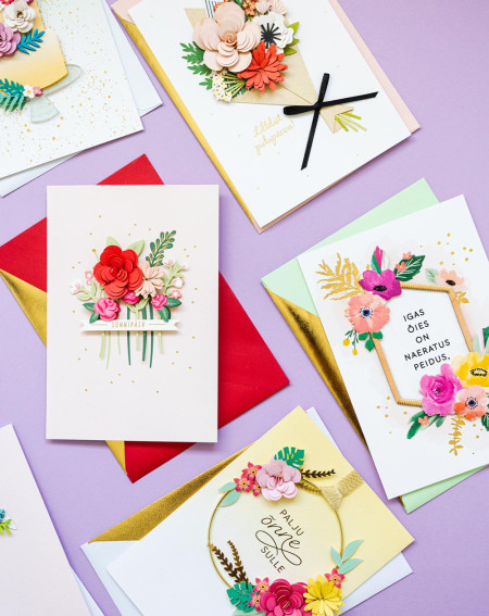 Hallmark Card Flowers - Greeting cards - Agapics