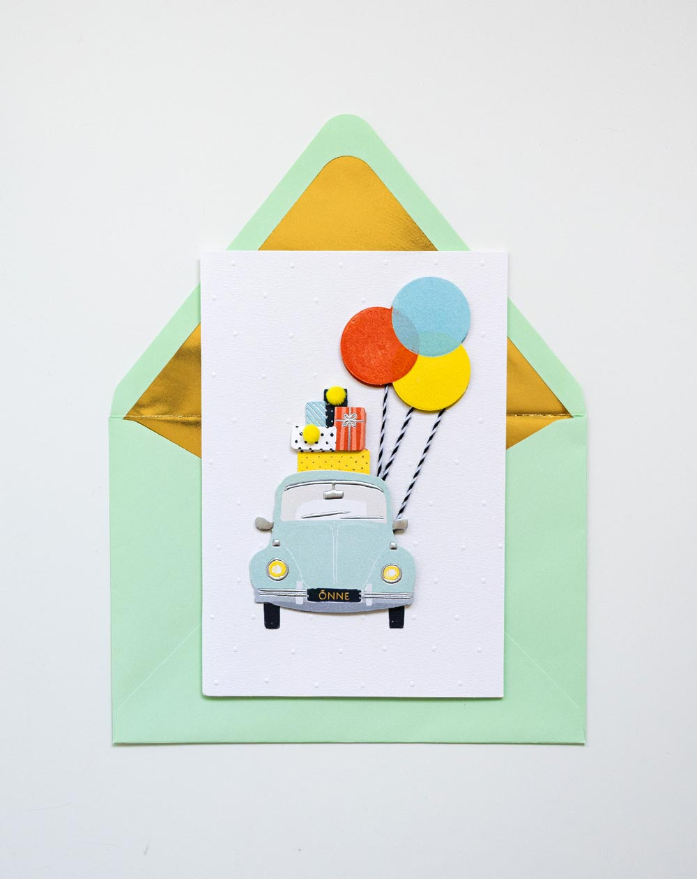 Hallmark Card Car with gifts - Greeting cards - Agapics