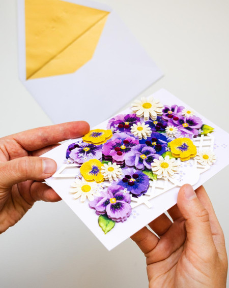 Hallmark Kaart Lilled - Sünnipäevakaardid - Agapics