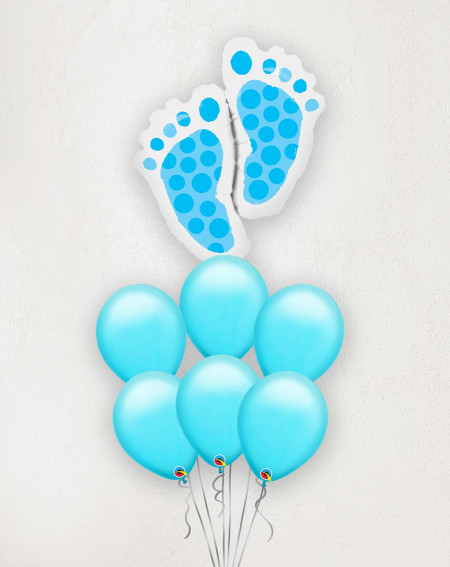 Big Balloon Bouquet Baby Boy feet