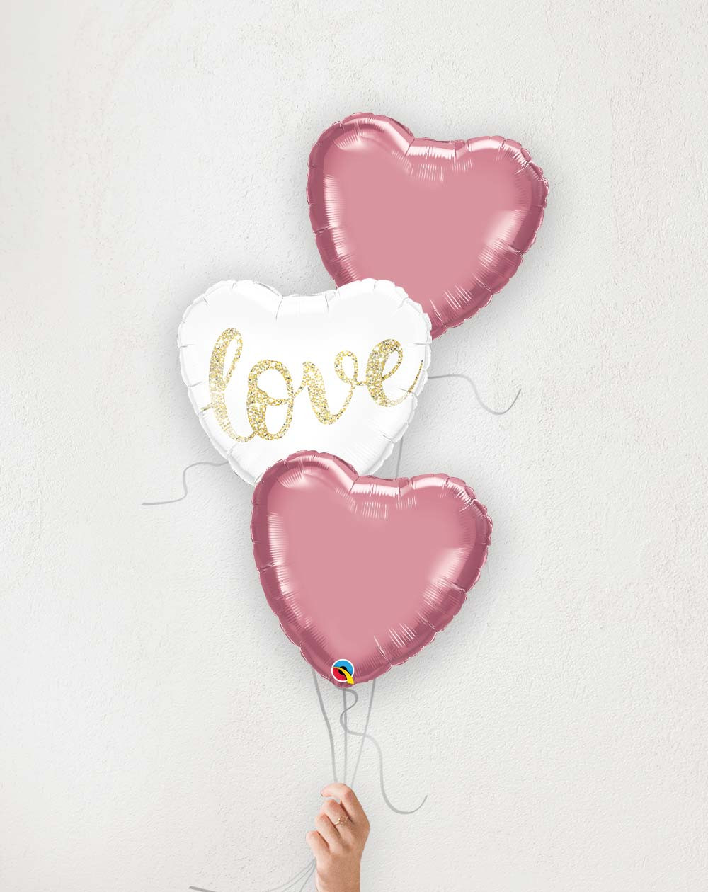 Balloon Bouquet Love and pink hearts