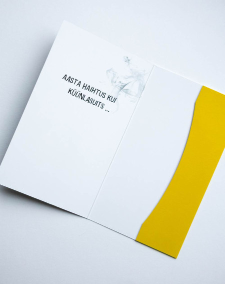 Avanti Pocket Card Birthday candles