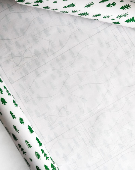 Wrapping Paper with Bow Guides "Spruces" 2m