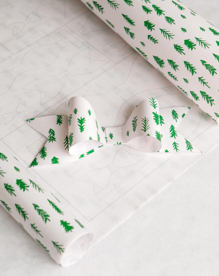 Wrapping Paper with Bow Guides "Spruces" 2m