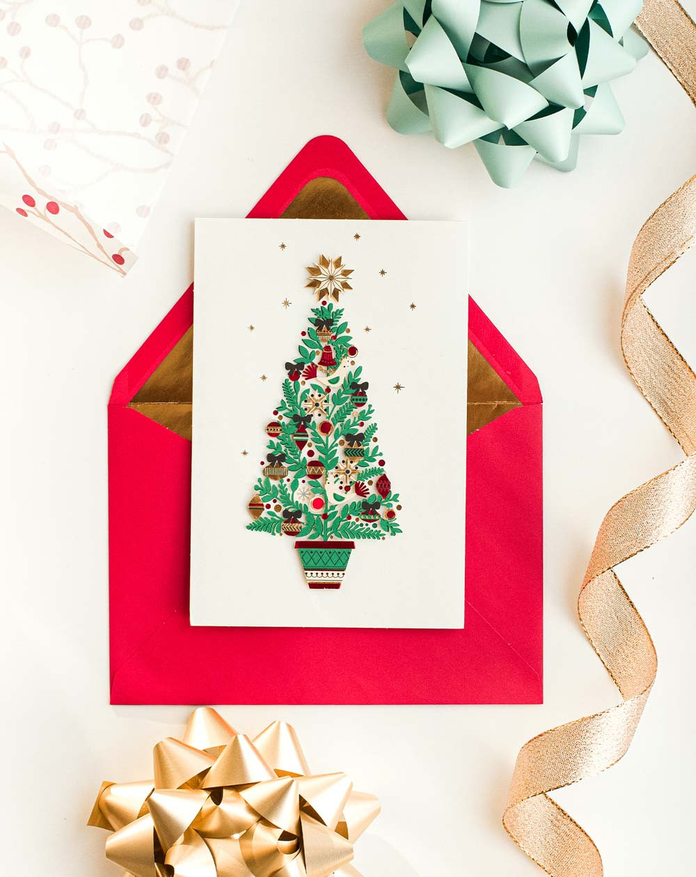 Hallmark Christmas Card Decorated Tree - Agapics