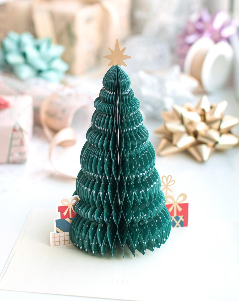 Hallmark Christmas Card and decoration Tree - Agapics